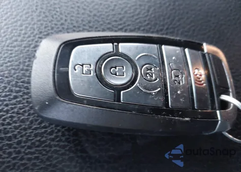 2019 Ford Expedition Max Xlt from USA, damaged, VIN 1FMJK1JT0KEA83041